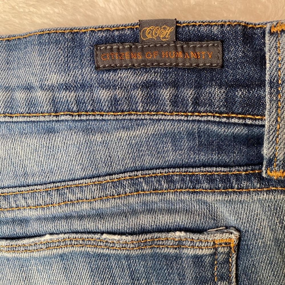 Citizens of Humanity* Cut-Off Denim Shorts *Size 27 - Picture 9 of 15
